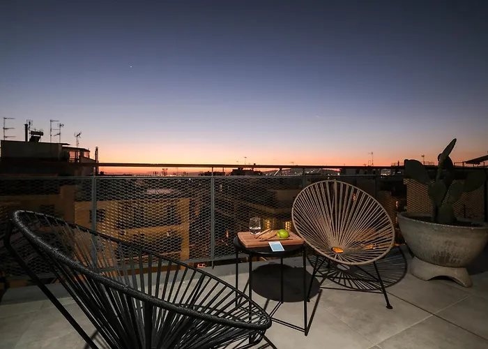 Strefi Hill Suites